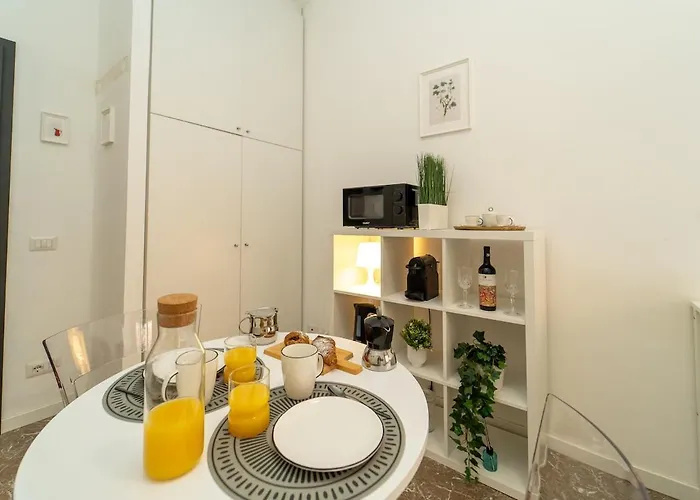 Comfortable And Bright In Marghera Milano