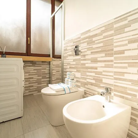 Comfortable And Bright In Marghera Apartman