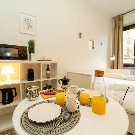 Comfortable&bright In Marghera